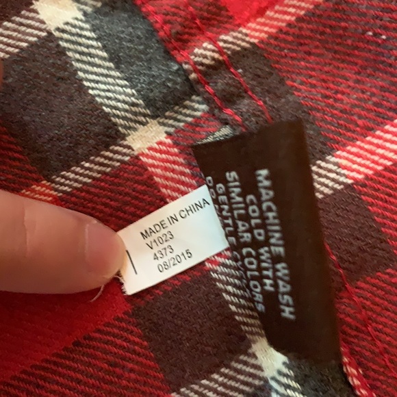 Men’s Red Gray and White Flannel - Picture 11 of 12